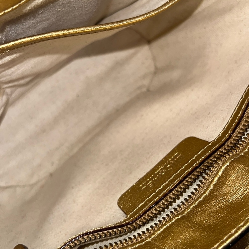 Michael KORS Small Straw handbag with leather trim and handless - Picture 12 of 14